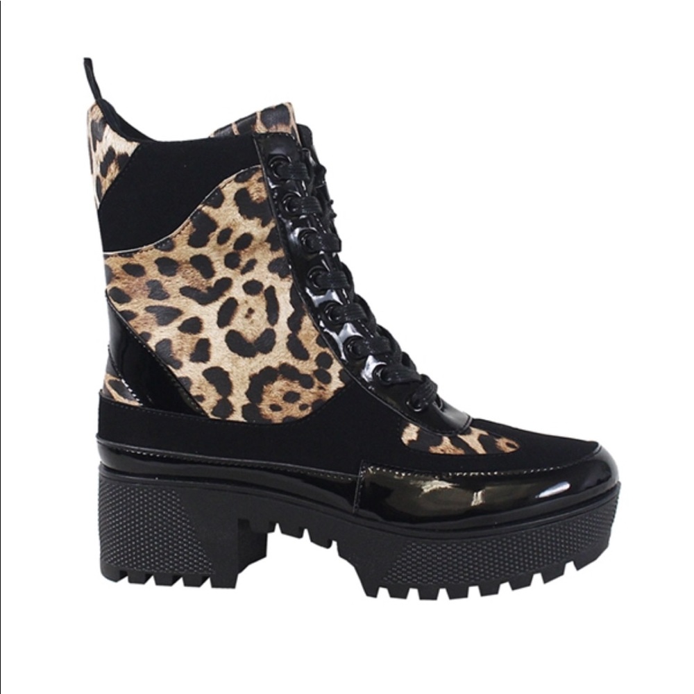 Leopard combat boots